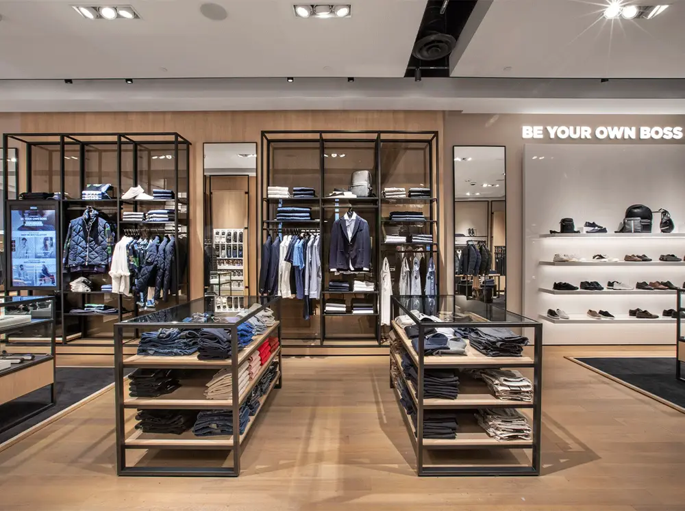 Hugo Boss — photo 7