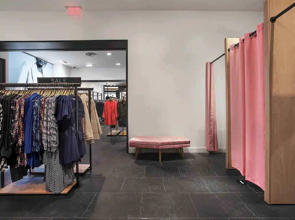 Reiss — photo 5