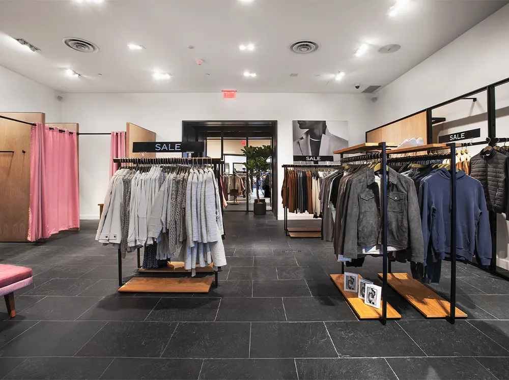 Reiss — photo 6