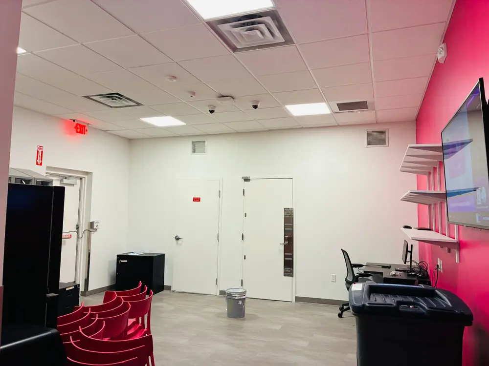 T-Mobile Store #8732 — photo 5
